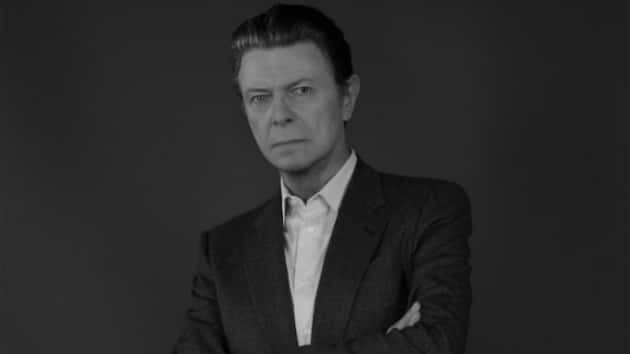 m_davidbowie630_bwstanding_100615-5