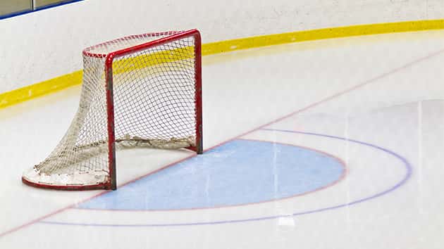 getty_040317_hockey
