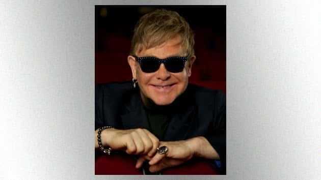 m_eltonjohn630_creditjosephguay_101316-6