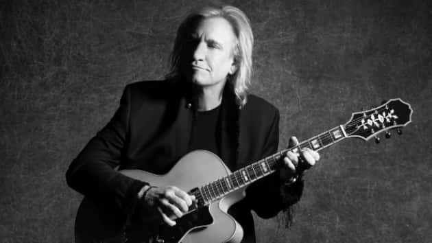 m_joewalsh630_bwonstool_111315