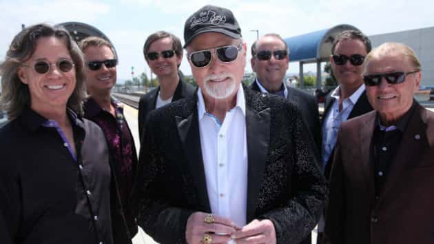 m_beachboys630_currentlineup_120915-2