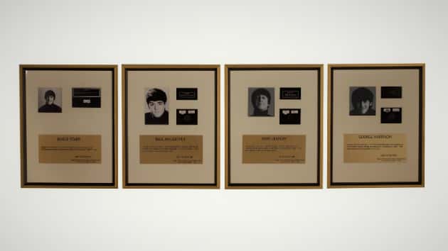 m_beatleshairauction630_051817