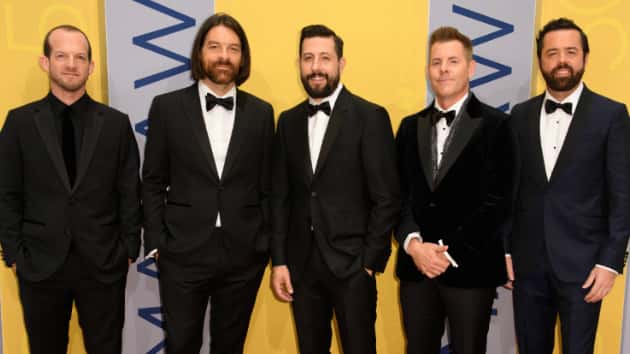 m_olddominioncmaredcarpet2016-8