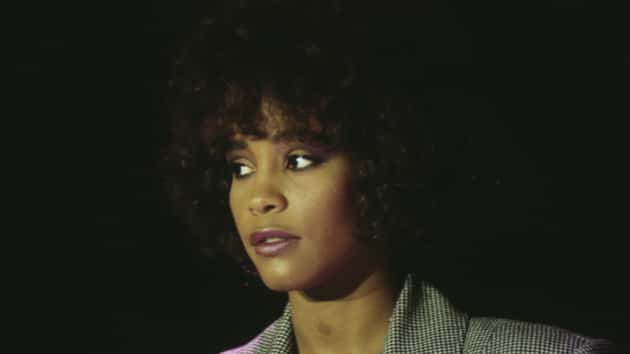 getty_whitneyhouston1987_062717_630