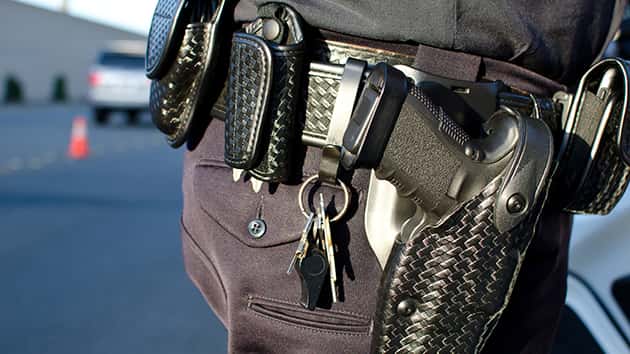 getty_71917_policebelt