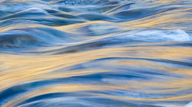 getty_72017_riverflowing