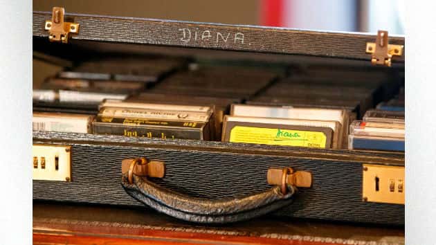 getty_princessdianacassettes_072117