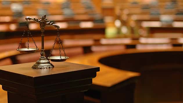 thinkstock_102517_courtroom