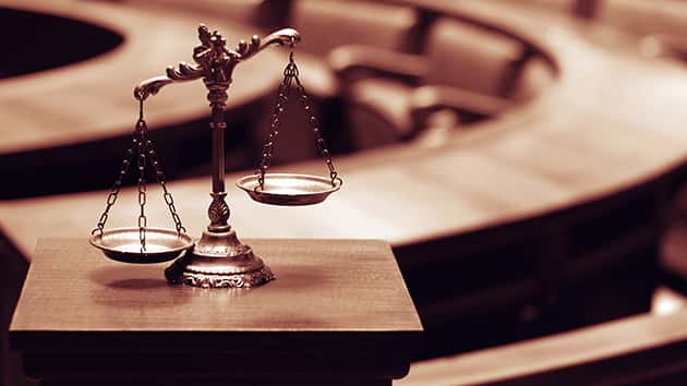 thinkstock_110217_court2