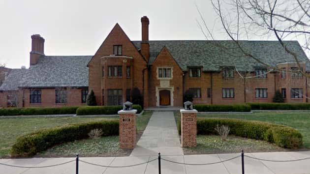 111317_ht-beta-theta-pi-frat-house-penn-state-jef-170508_4x3_992