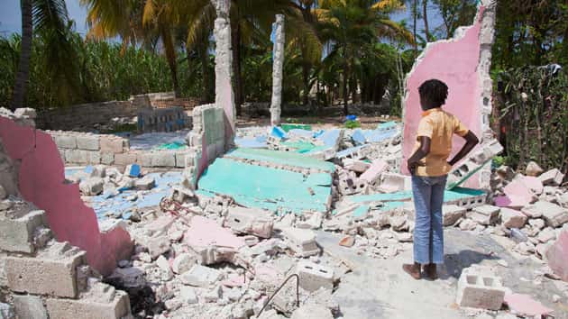 112117_getty_quake
