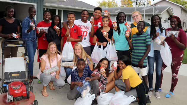 Refugee Students Give Back By Creating Food Pantry Delivery Service