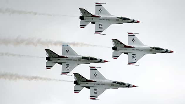 getty_112917_thunderbirds