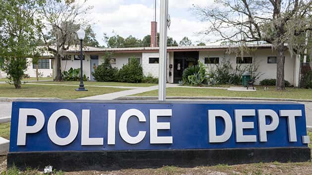 102617_thinkstock_policedepartment1-3