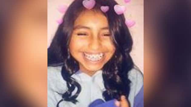 rosalie-avila-floater-ht-jrl-171215_12x5_992