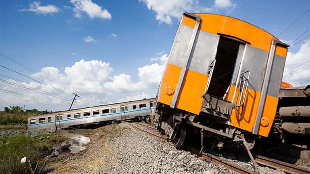 getty_121817_train_derailed-2