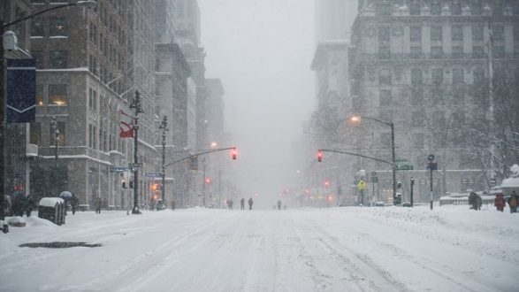 122917_thinkstock_snowstorm