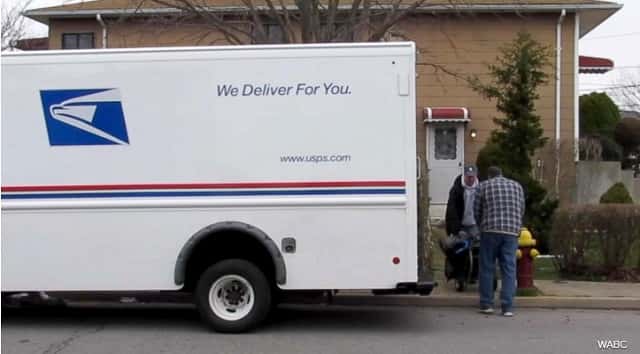 040418_abcnews_usps
