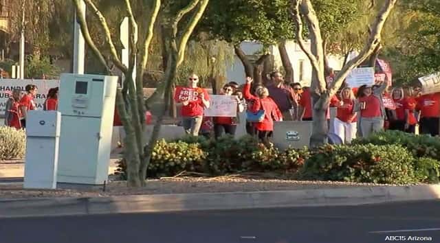 040418_abcnews_teacherstrike