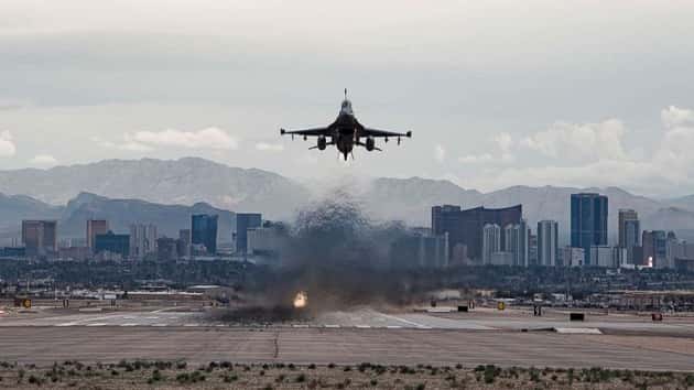 f-16-fighting-falcon-jet-takeoff-ht-jc-180404_hpmain_12x5_992