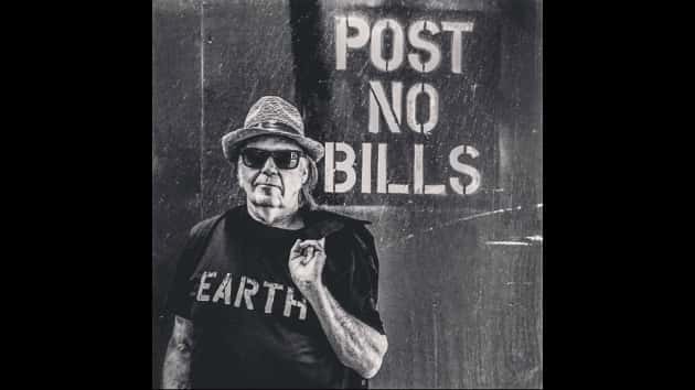 m_neilyoungdarylhannah042418