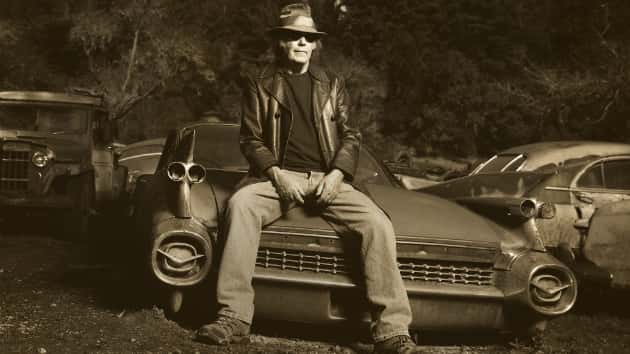 m_neilyoung630_oncar_creditdannyclinch_051318