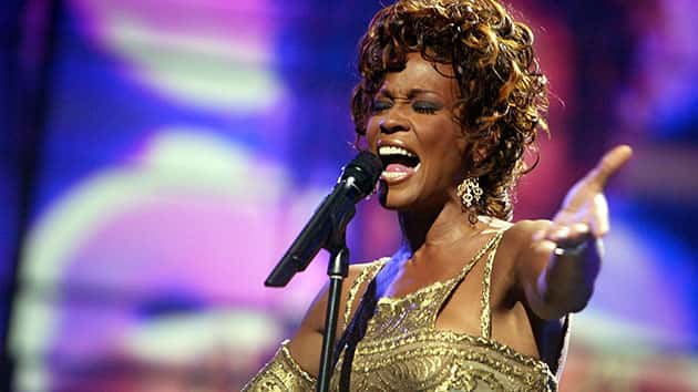 getty_whitneyhouston_060618