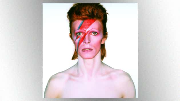 m_davidbowie630_aladdinsanecoverimage_010818