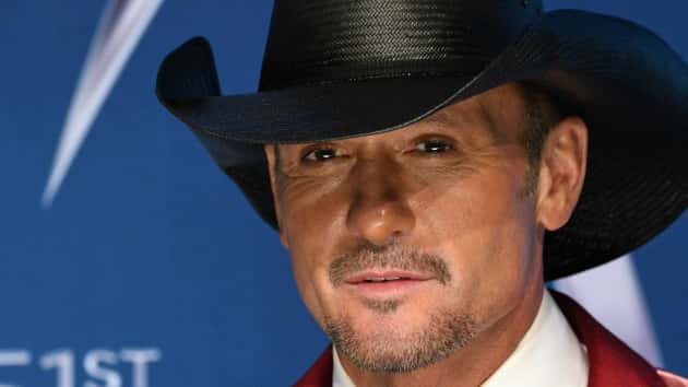 m_timmcgrawcmaredcarpet031318-2
