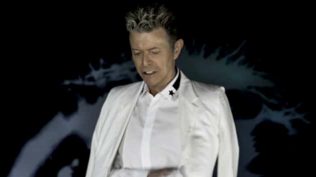 m_davidbowie630_eyebackground_011416