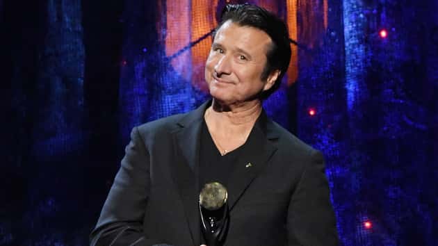 getty_steveperry630_081318-2
