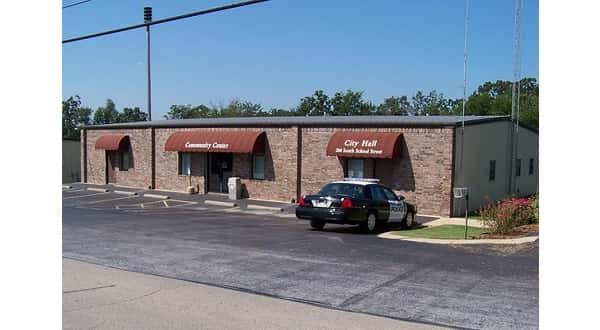 wireready_08-21-2018-10-16-02_00038_gassvillecityhall