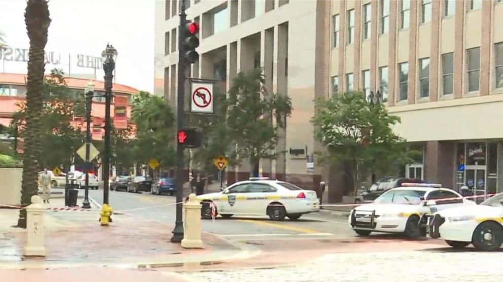 jacksonville-shooting-5-ht-jt-180826_hpembed_16x9_992