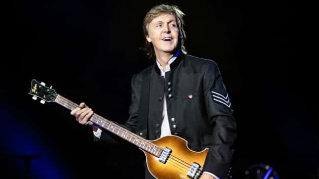 m_paulmccartney630_militaryjacket_091018