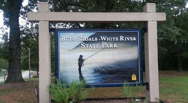 wireready_09-27-2018-09-50-02_04651_bullshoalswhiteriverstateparksign