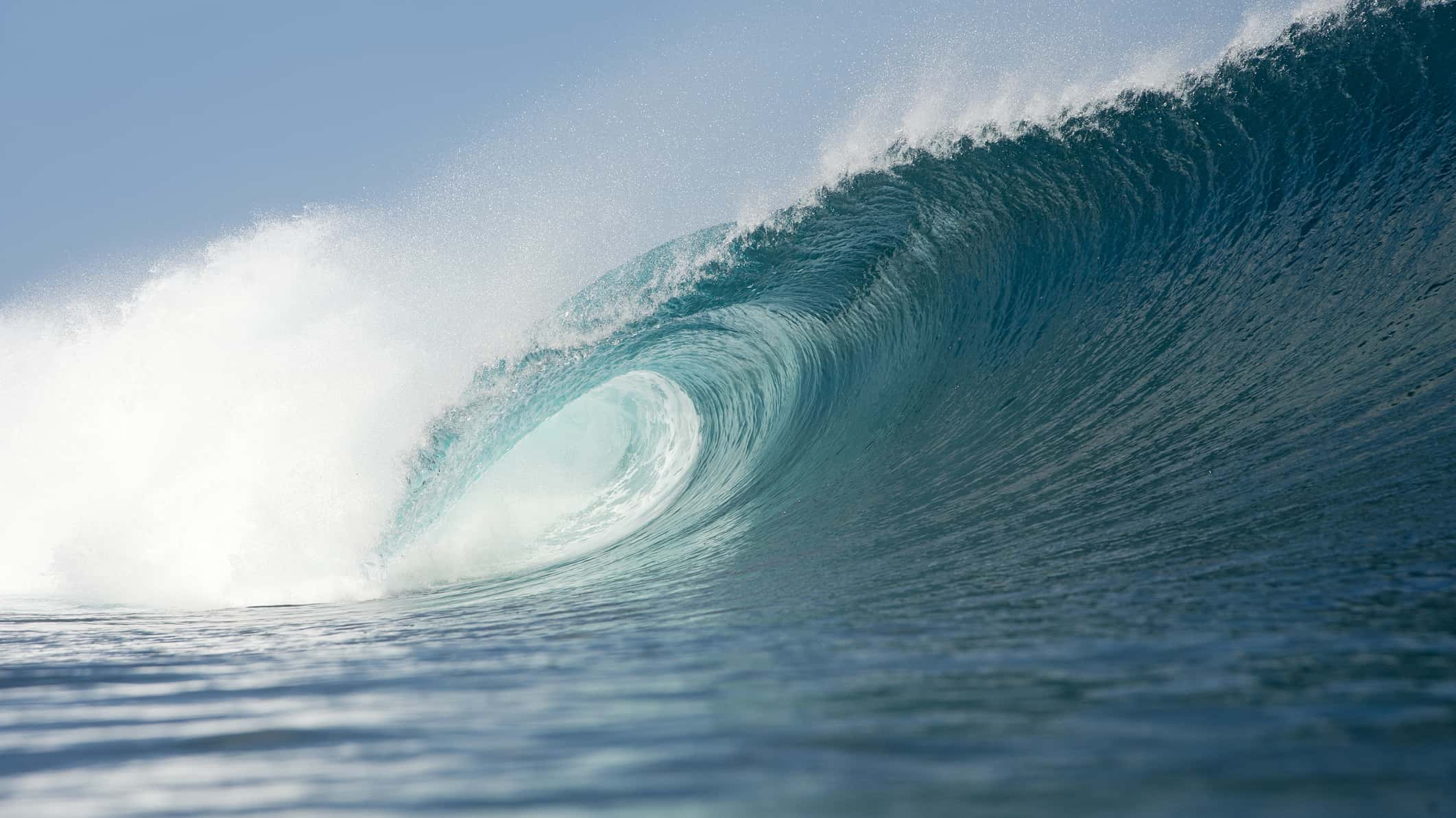 getty_100318_wavebraziliansurfer