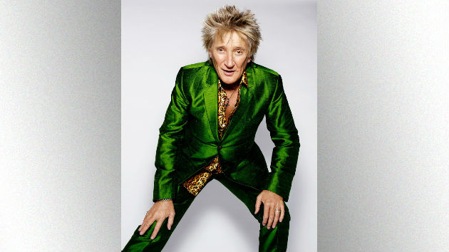 m_rodstewartgreensuit_082018-5