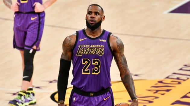 getty_111518_lebronjameswiltc