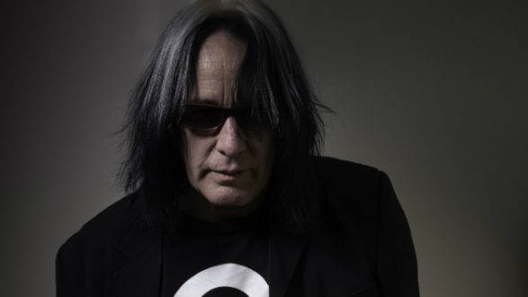 m_toddrundgren630_bullseyeshirt_120418