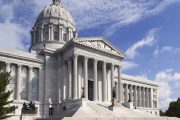 wireready_12-05-2018-17-58-02_06181_missouristatecapitol