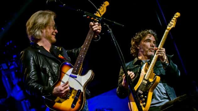 m_hallandoates_012919
