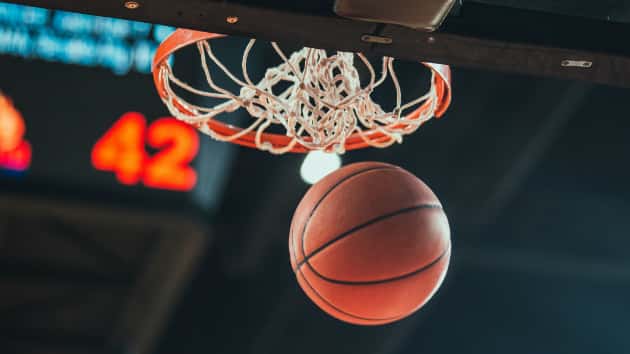 istock_2619_basketballhoop