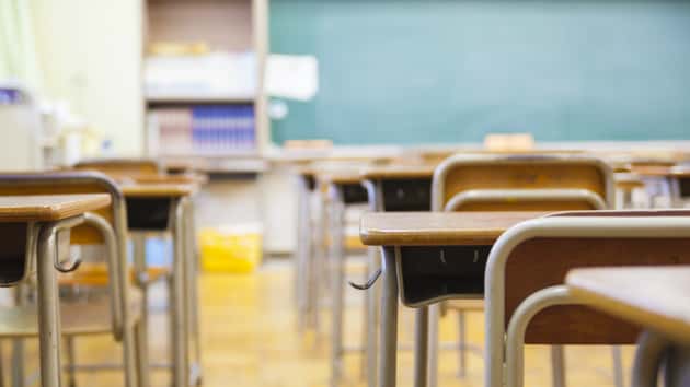 istock_3119_emptyclass