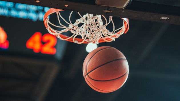 istock_3519_basketballhoop