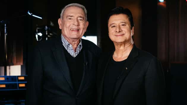 m_steveperrywithdanrather630_creditmandeejohnson_030719