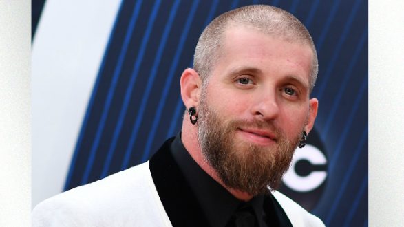 m_brantleygilbertcmacarpet012718-2