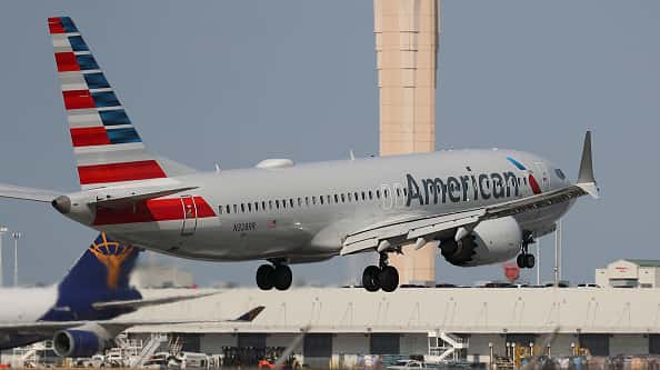 getty_031319_americanairlines737