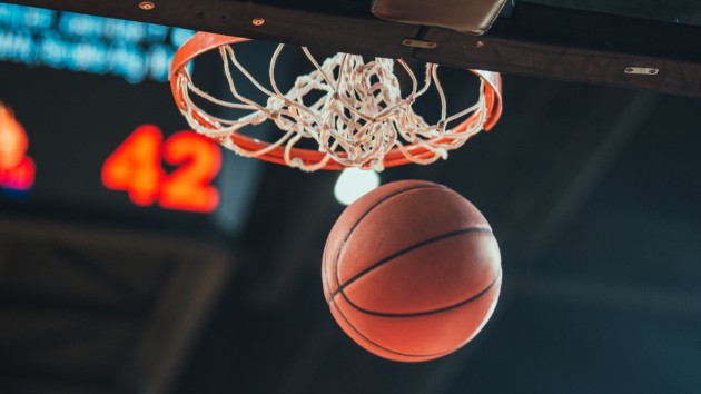 istock_32519_basketballhoop
