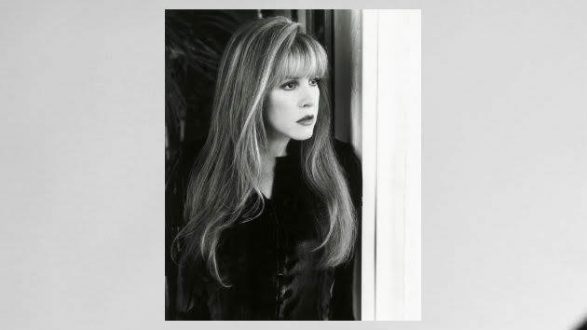 m_stevienicksrockhalloffamepic_121318-2