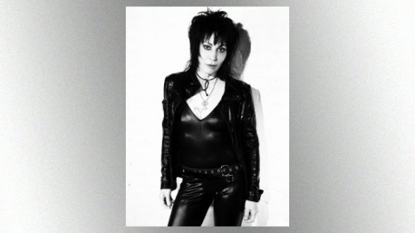 m_joanjett630_creditrogererickson_091018-2